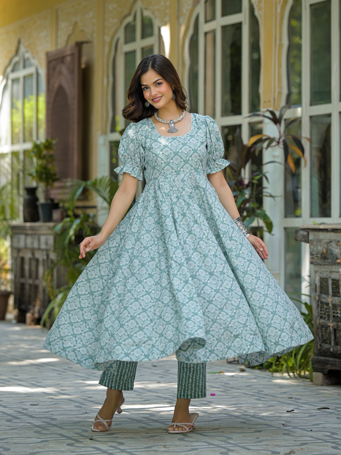 EESHA COTTON SUIT SET