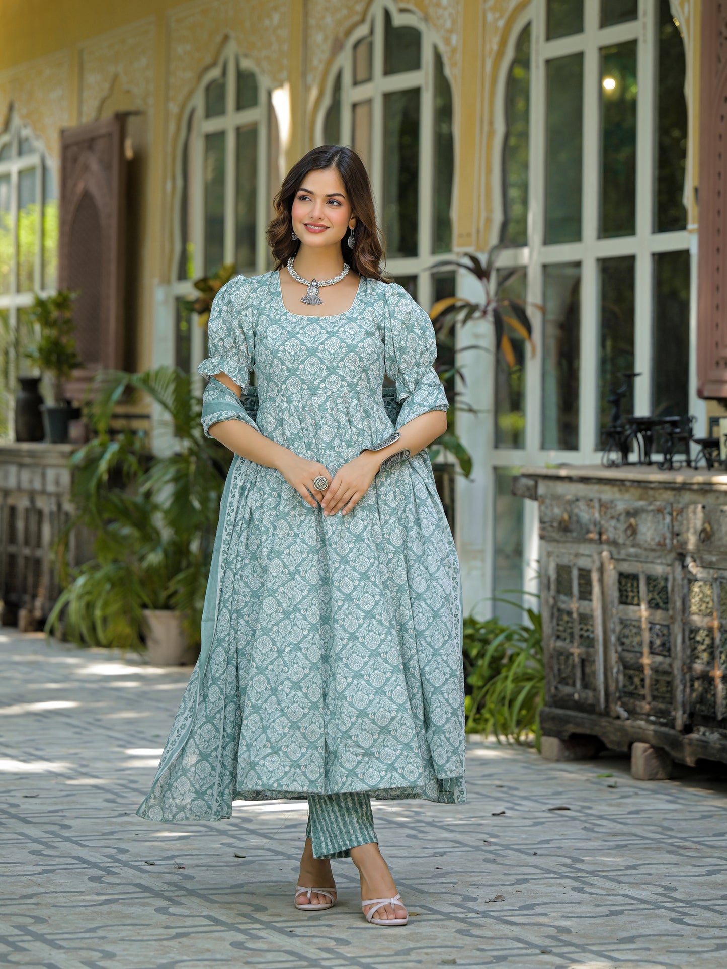 EESHA COTTON SUIT SET